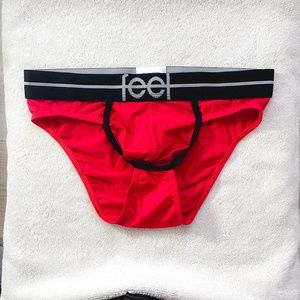 Feel Pouch Brief